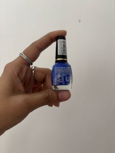 Blue Eyeliner
