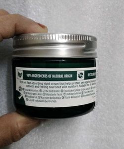 The Body Shop Vitamin E Night Cream