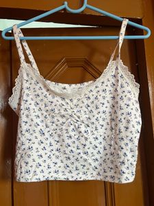 Cute Floral Print Crop Top with Lace Trim