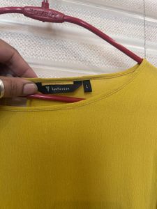 Mustard yellow casual top from Van Heusen
