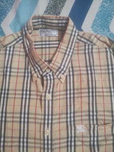 BURBERRY Shirt 👕 MEP 85,500