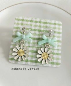 Daisy &amp; Bow Earrings