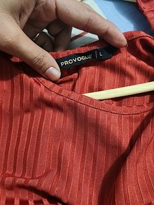 Self Linning Rust Full Sleeve Top