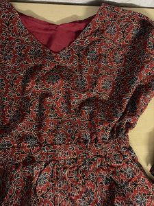 short kurthi printed top