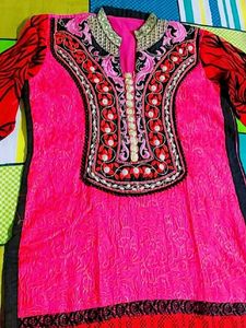 Embroidered Pink &amp; Red Kurti