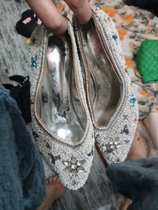 Embellished Juttis