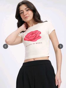 🌹Graphic Tee🌹