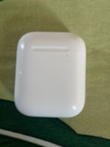 Apple AirPods (2nd Gen) Box