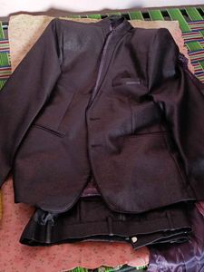 Coat pant Shirt with tie for wedding only one time