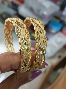 Elegant Gold Tone Bangles