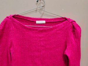Chic Fuchsia Knit Top with Puff Sleeves