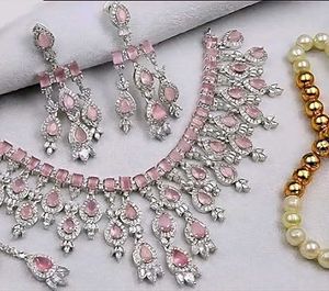 NECKLACE SET ( BABY PINK NUMBER 4 )