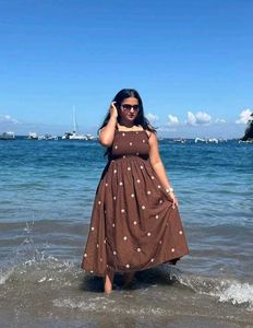 Chic Brown Floral Midi Dress