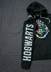 Official Harry Potter Hogwarts Hoodie 🧙‍♂️