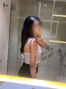 Cute Cropped Cami Top