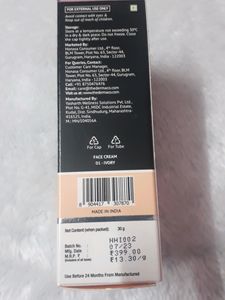 The Derma Co 2% Niacinamide Hydrating BB Cream wit