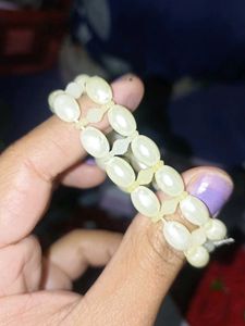 Elegant Pearl Beaded Bracelet