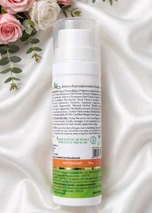 Mamaearth Vitamin C Daily Glow Face Serum for Men
