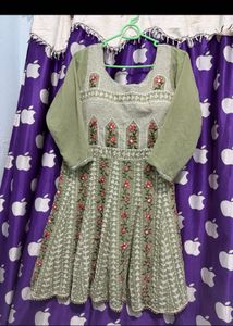 Peplum style green Embroidered Kurta Set