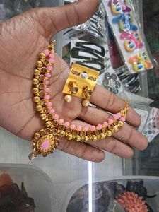 Elegant Pink Beaded Necklace &amp; Earring Set