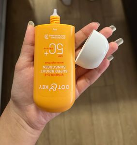 Dot &amp; Key Vitamin C+E Super Bright Sunscreen