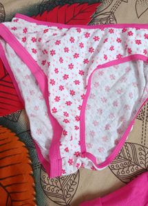 New 3 Packed Briefs