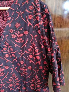 Elegant Maroon &amp; Navy Kurta Set