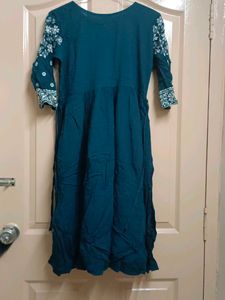blue embroidery kurta