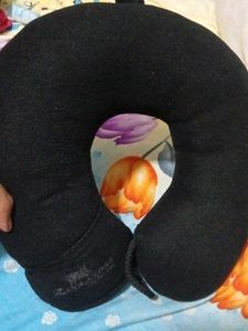 Comfy Black Travel Neck Pillow