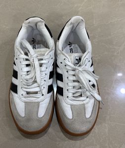 Adidas Samba Sneakers
