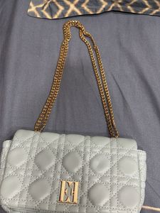 Quilted Chain Shoulder Bag