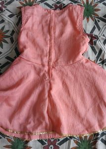 🆕️ Peach Kurta Set with Dupatta