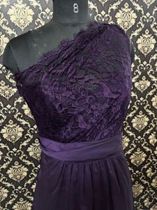 Elegant One-Shoulder Purple Gown