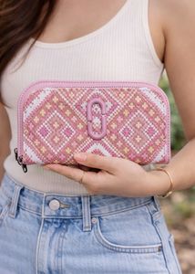 clsso klare  Zip Around Wallet