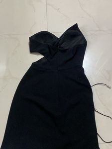 Padded Sweetheart Black Dress