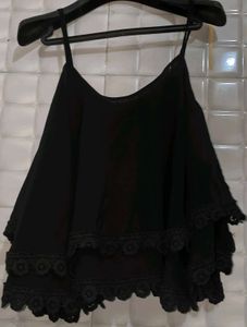 Harpa Black Aesthetic Flowy Top 🖤