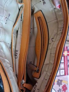 Lavie Handbag... 10% Offer