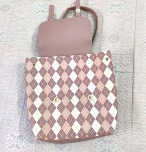 Chic Argyle Pattern Backpack🆕✨