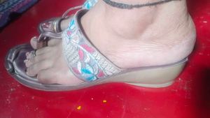 Embroidered Flat Sandals for Women