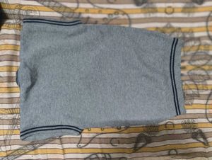 Grey Sleeveless Sweater Vest
