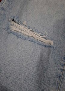 Supr'e Denim Ripped Jeans