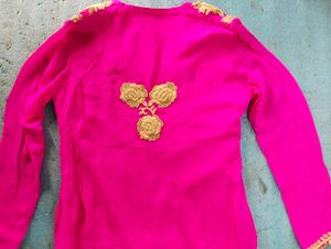 free gifts 🎁🎁 inside ...Elegant Pink Embroidered
