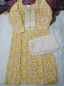 Charming 3  Floral Kurta Set