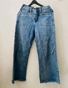 Blue Wash Jeans with Frayed Hem