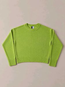 LIME GREEN CLASSIC CREW NECK SWEATER