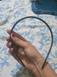 Black Hairband