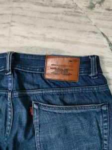 Denim Jeans - Classic Comfort