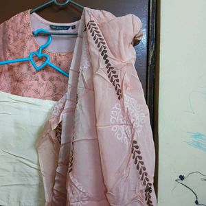 Elegant Pink Kurta Set with Dupatta