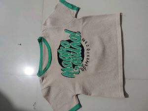 Graphic Crop Top