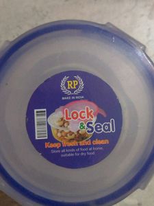 Colander and Food Storage Container Set